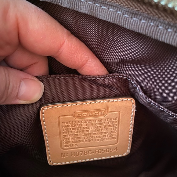 Authentic COACH Signature Canvas/Leather Beige/Brown Large Pouch/Clutch - Picture 5 of 6